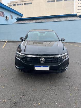 VOLKSWAGEN JETTA 1.4 250 TSI TOTAL FLEX R-LINE TIPTRONIC VOLKSWAGEN JETTA 1.4 250 TSI TOTAL FLEX R-LINE TIPTRONIC